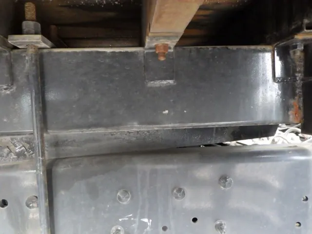 左右のネタスペーサにズレがあります。|日野 プロフィア 2DG-FR1AHGの写真32