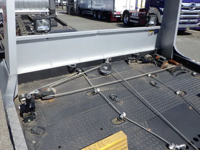 荷台前方ウインチの状態です。|日野 デュトロ 2KG-XZU722M(2WD)の写真9