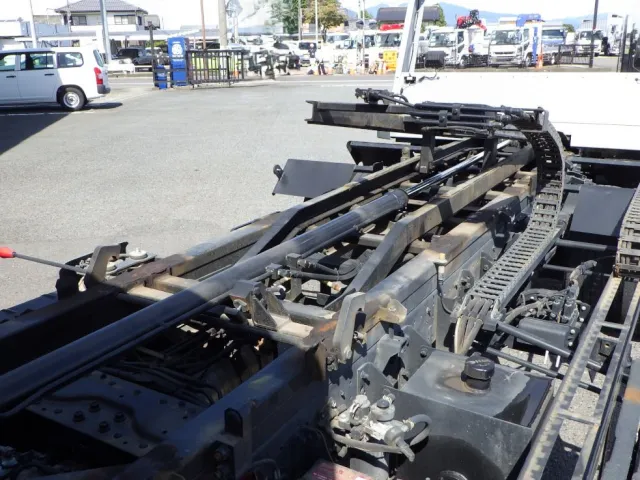 シャーシの状態です。|日野 デュトロ 2KG-XZU722M(2WD)の写真11