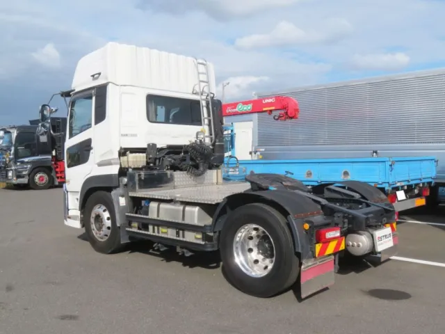 UDトラックス クオン 2PG-GK5AABの写真3