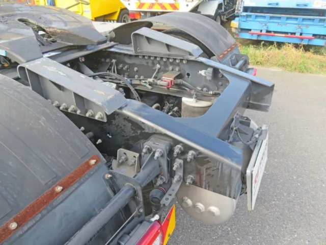 UDトラックス クオン 2PG-GK5AABの写真7