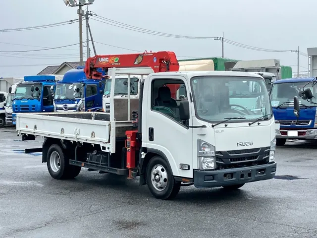 いすゞ エルフ TPG-NPR85AR(2WD)の写真2