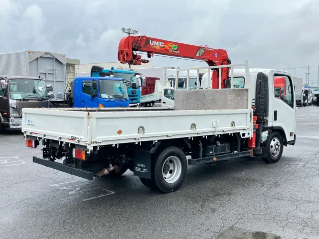 いすゞ エルフ TPG-NPR85AR(2WD)の写真4