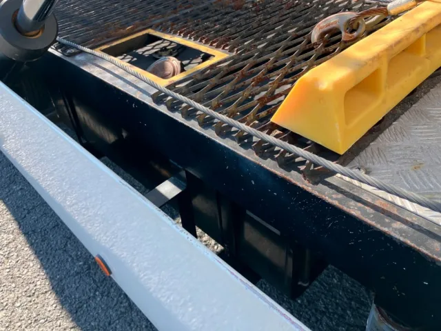 燃料タンクは100Lです。|トヨタ カゼット PB-XZU423(2WD)の写真25