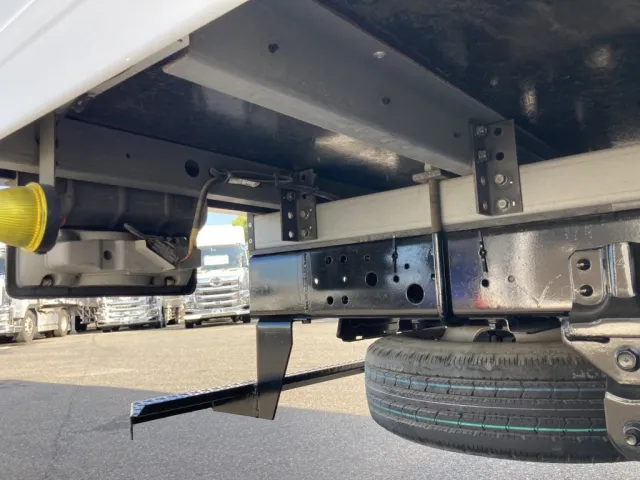 シャーシとネタの状態です。|日野 デュトロ TKG-XZC605M(2WD)の写真10