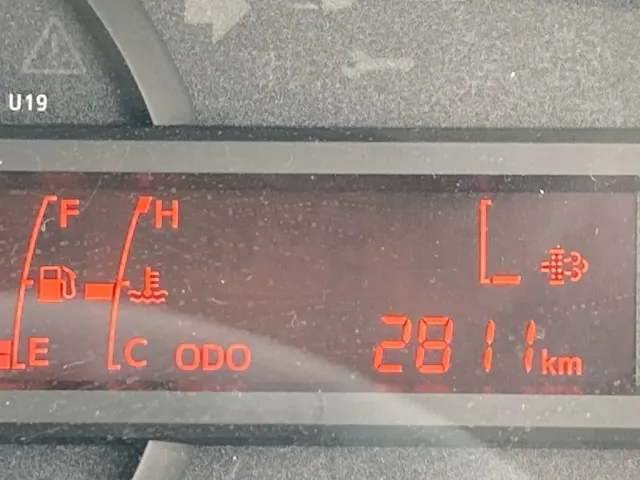 走行メーターです。|日野 デュトロ TKG-XZC605M(2WD)の写真43