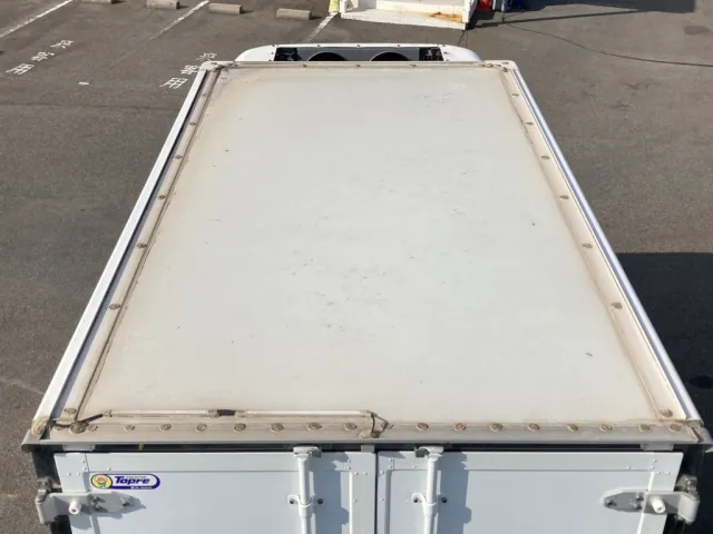 ボデールーフの状態です。|日野 デュトロ TKG-XZC605M(2WD)の写真45