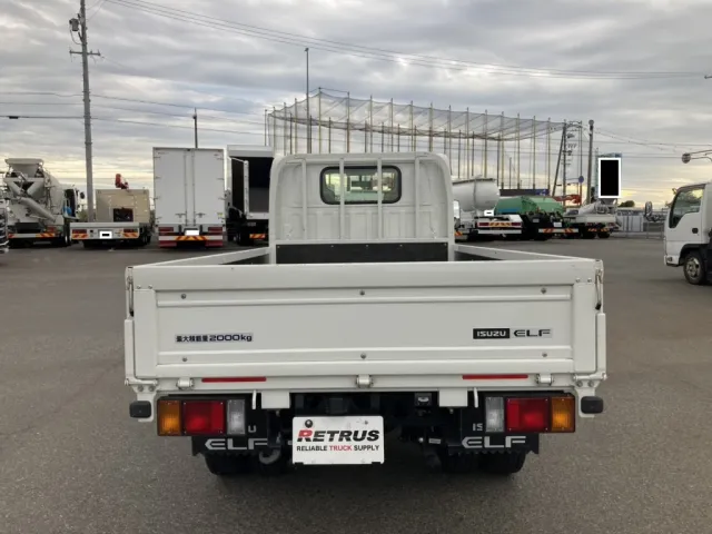いすゞ エルフ 2RG-NJR88AF(2WD)の写真13