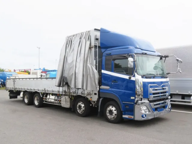 アコーディオンを前方に移動した状態です。|UDトラックス クオン 2PG-CG5CAの写真2