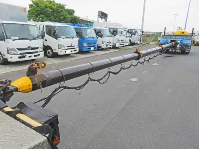 ポールトレーラのポールの状態です。|いすゞ ギガ QDG-EXZ52AJの写真17