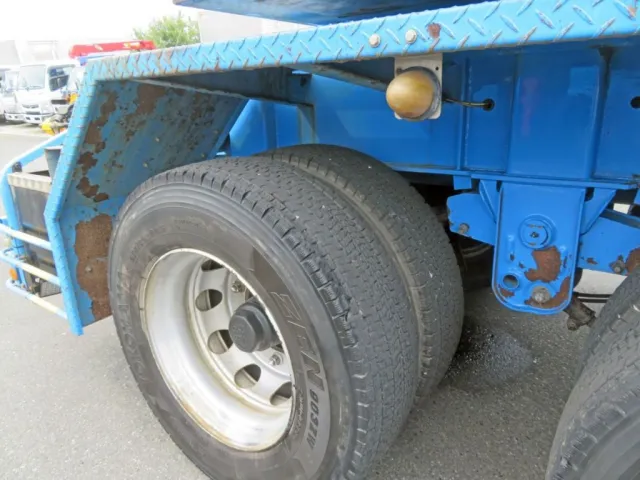 リアフェンダー内側にサビ・キズがあります。|トレクス  PTB211AFの写真38