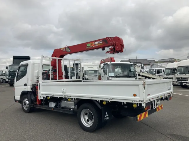 三菱 キャンター 2PG-FEB80(2WD)の写真3