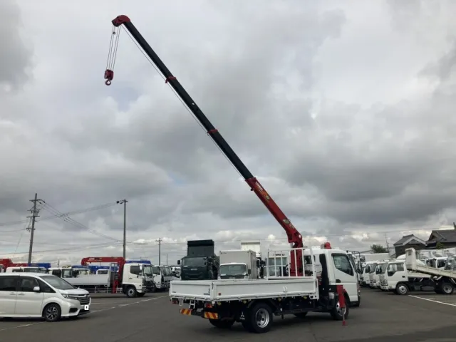 三菱 キャンター 2PG-FEB80(2WD)の写真4