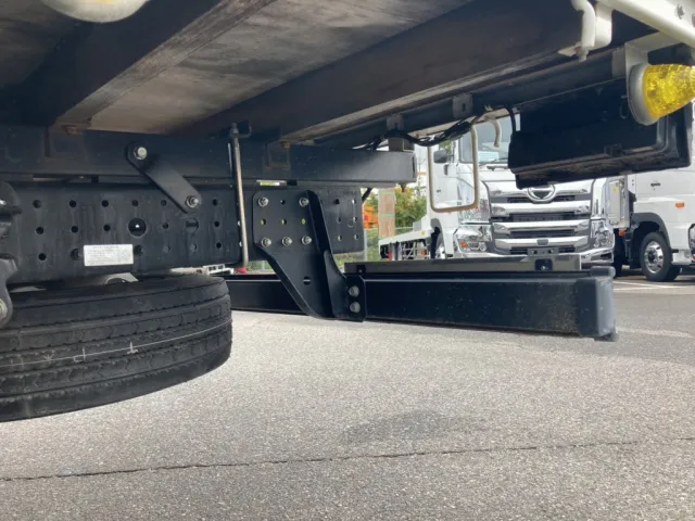 シャーシとネタの状態です。|三菱 キャンター 2PG-FEB80(2WD)の写真7