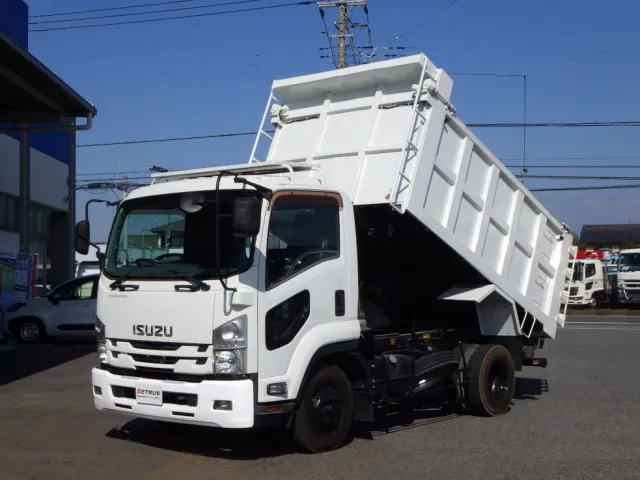 いすゞ フォワード TKG-FRR90S1(2WD)の写真1
