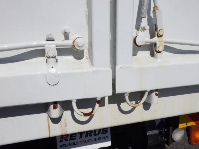 ハンマーロックにサビがあります|いすゞ フォワード TKG-FRR90S1(2WD)の写真40