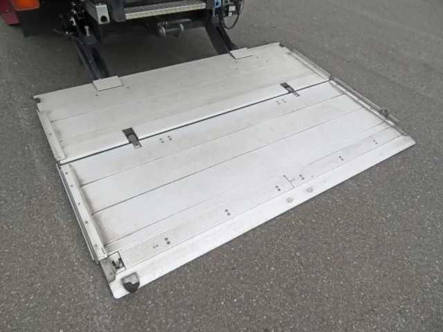 ゲートステージの状態です。|いすゞ フォワード 2PG-FRR90T2(2WD)の写真13