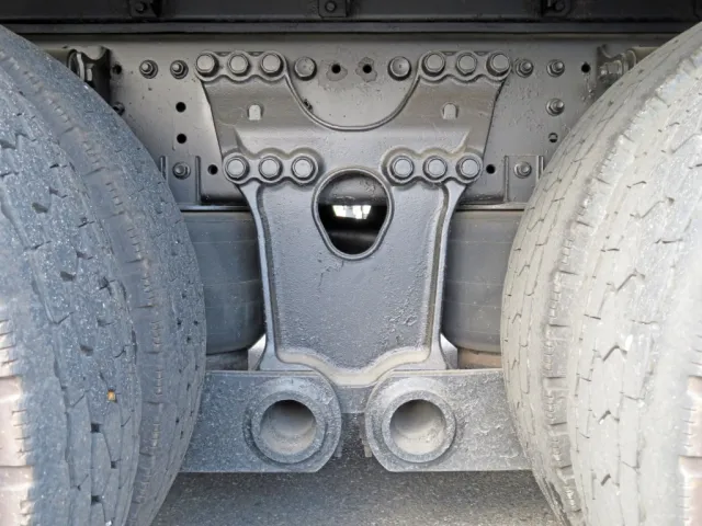 エアサスです。|日野 プロフィア 2DG-FW1AHGの写真5