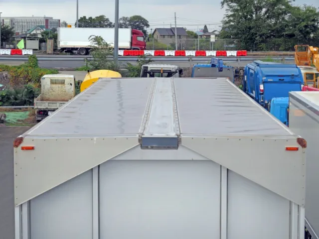 日野 プロフィア 2DG-FW1AHGの写真26