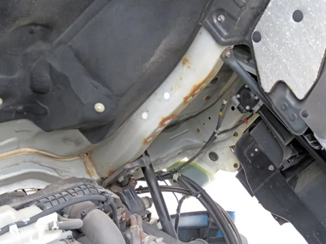 キャブ下面の状態です。|日野 プロフィア 2DG-FW1AHGの写真33