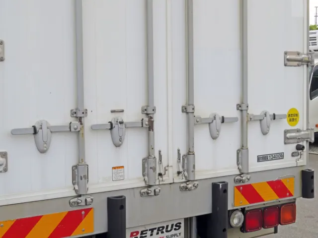 ハンマーロックにキズ・サビがあります。|日野 プロフィア 2DG-FW1AHGの写真47