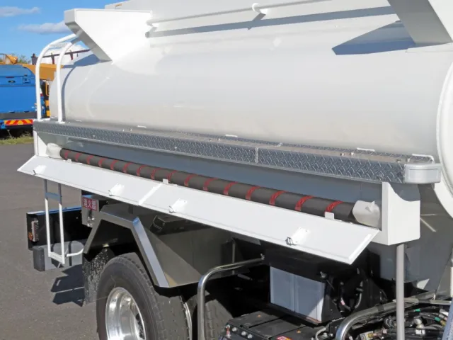 三菱 ファイター 2KG-FK72F(2WD)の写真11