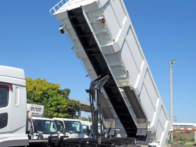 三菱 スーパーグレート 2PG-FV70HZの写真9