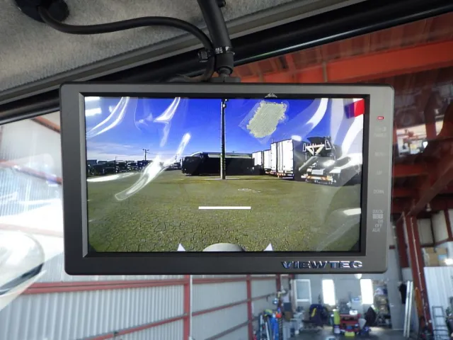 液晶バックモニター付きです。|三菱 スーパーグレート 2PG-FV70HZの写真16