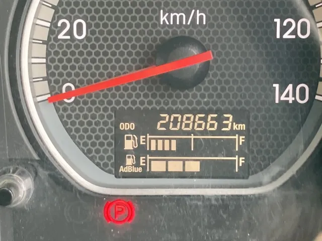 走行メーターです。|いすゞ ギガ 2PG-CXZ77CTの写真20