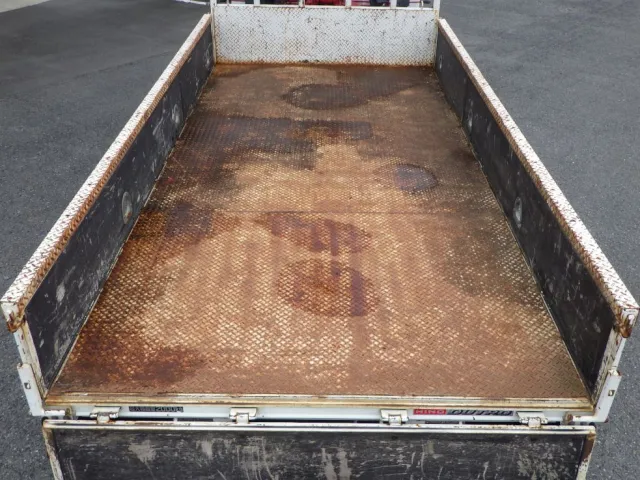 床の状態です。|日野 デュトロ TKG-XZU650M(2WD)の写真10