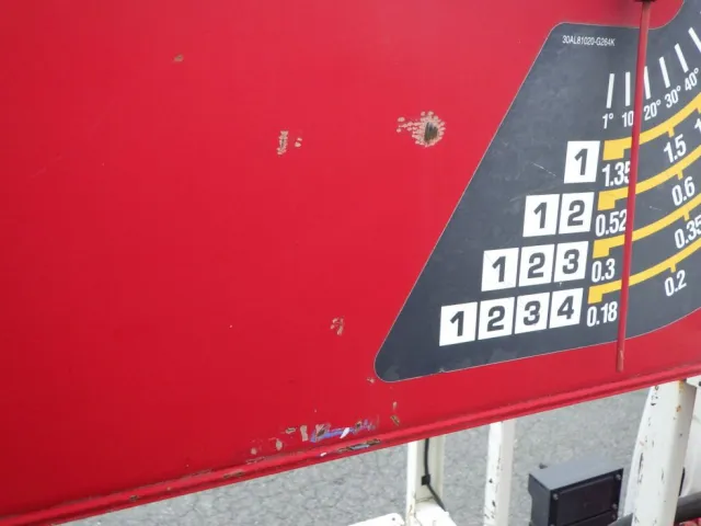 ブームにキズ・サビがあります。|日野 デュトロ TKG-XZU650M(2WD)の写真33