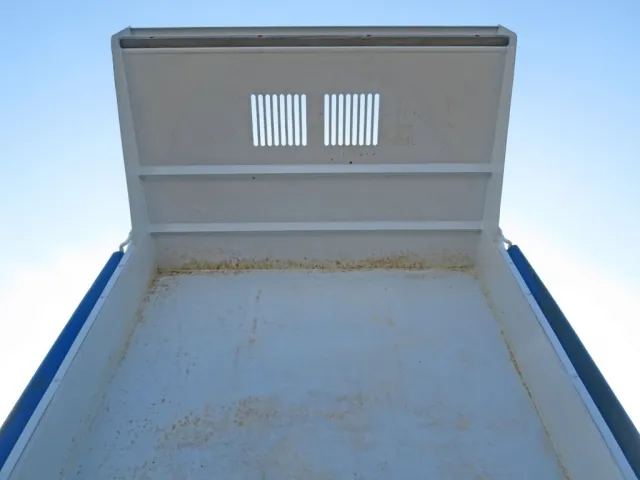 いすゞ フォワード 2PG-FRR90S1(2WD)の写真8