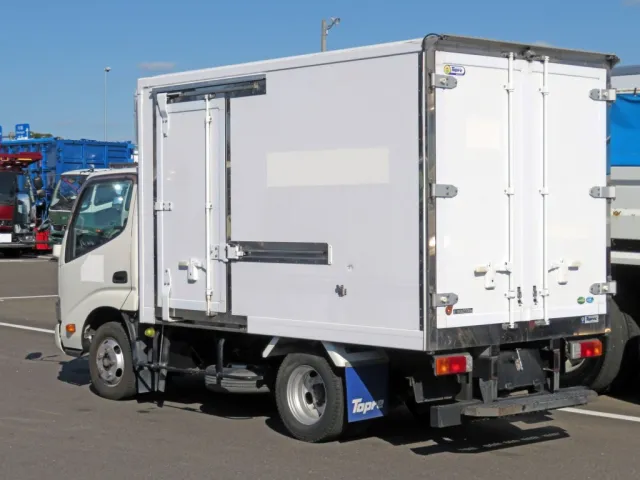 日野 デュトロ 2RG-XZC605M(2WD)の写真3