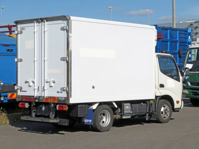 日野 デュトロ 2RG-XZC605M(2WD)の写真4