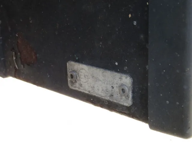 リアバンパーのプレートです。|日野 デュトロ 2RG-XZC605M(2WD)の写真29