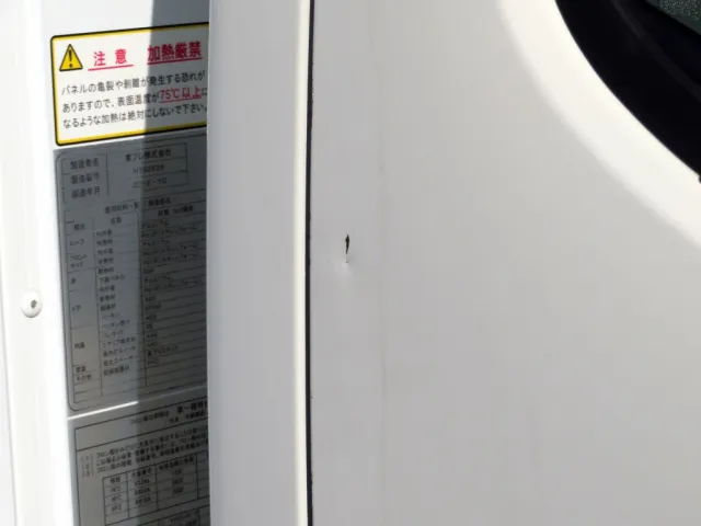 運転席ドア後方に小さいヘコミがあります。|日野 デュトロ 2RG-XZC605M(2WD)の写真39