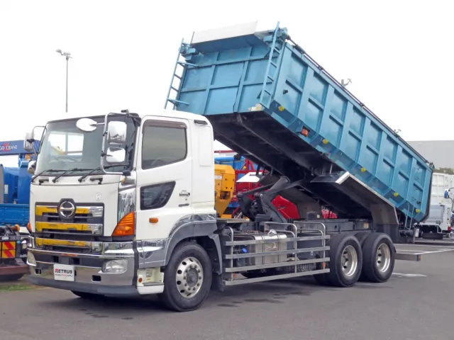 日野 プロフィア QPG-FR1EPEAの写真1