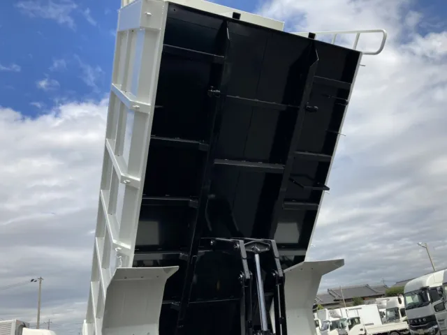 ネタの状態です。|いすゞ フォワード 2RG-FRR90S2(2WD)の写真18