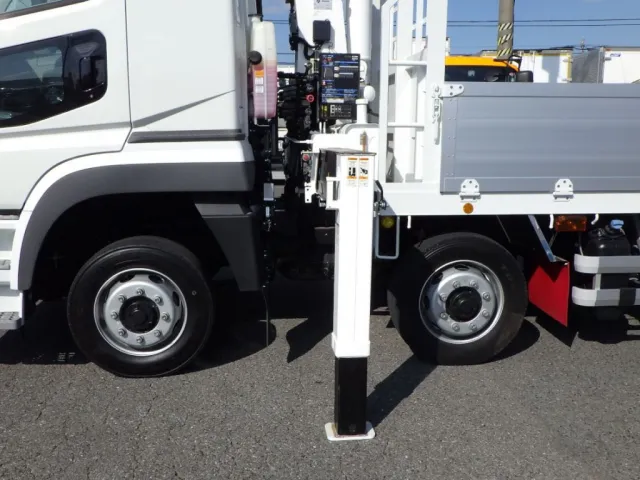 アウトリガーの状態です。|三菱 スーパーグレート 2PG-FS74HZの写真11