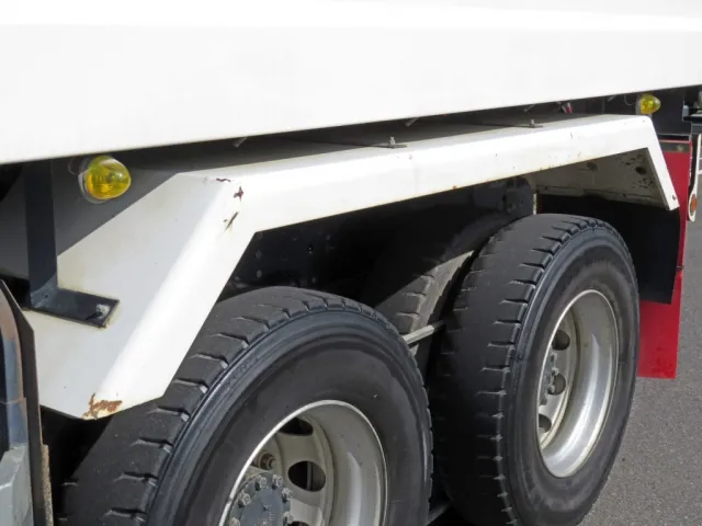 日野 プロフィア QKG-FS1EKDAの写真20