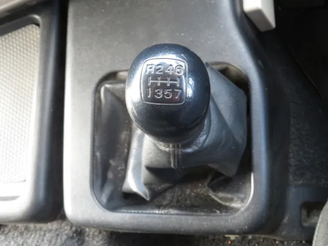 日野 プロフィア QKG-FS1EKDAの写真23