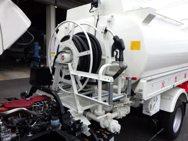 ホースリールの状態です。|日野 デュトロ 2KG-XZU600E(2WD)の写真14