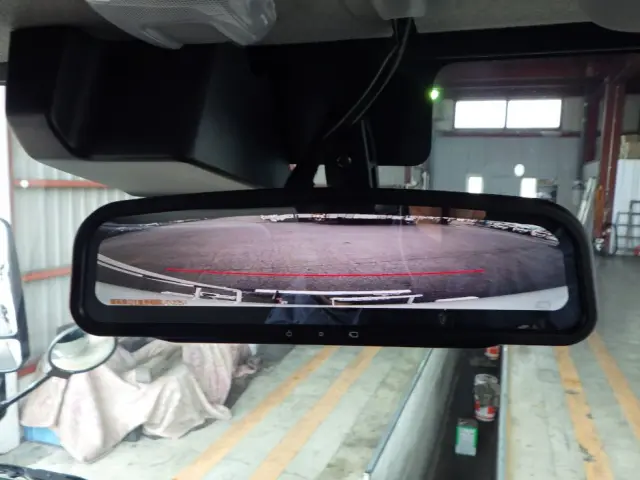ミラー一体型バックモニター付きです。|日野 デュトロ 2KG-XZU600E(2WD)の写真24