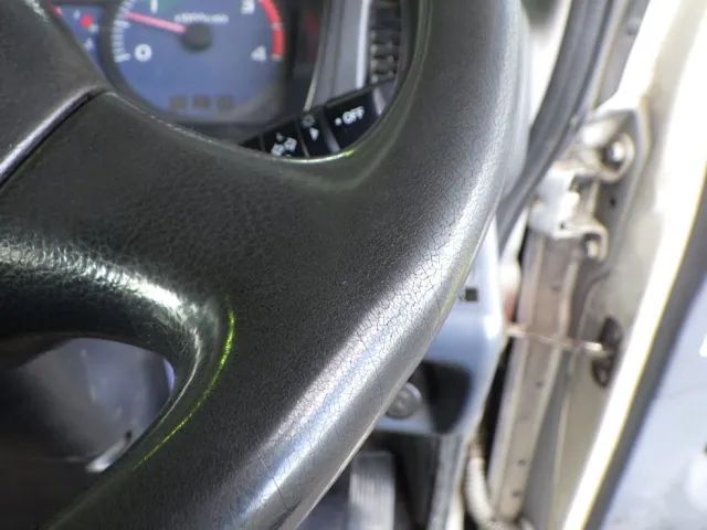 ハンドルにスレがあります。|日野 レンジャー ADG-FJ7JGWAの写真46