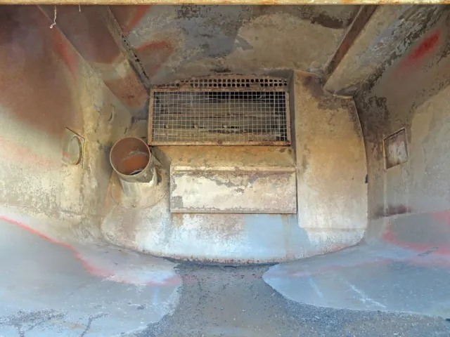 いすゞ エルフ PB-NKR81N(2WD)の写真17