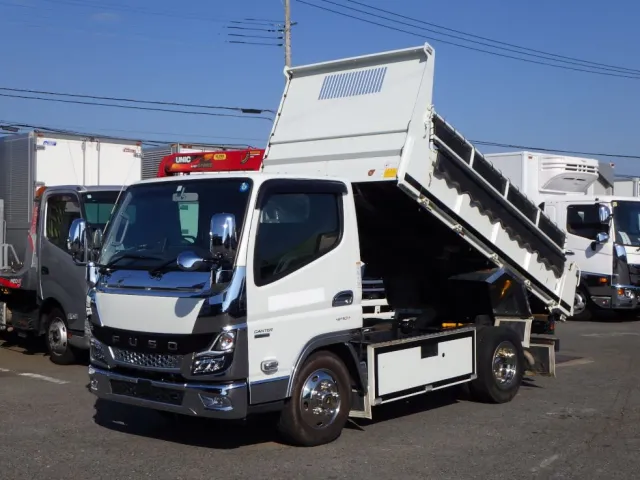 三菱 キャンター 2RG-FBA60(2WD)の写真1