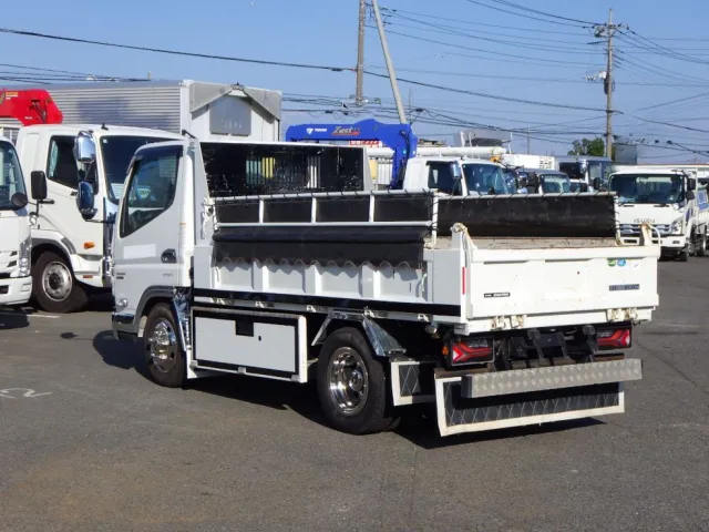 三菱 キャンター 2RG-FBA60(2WD)の写真3