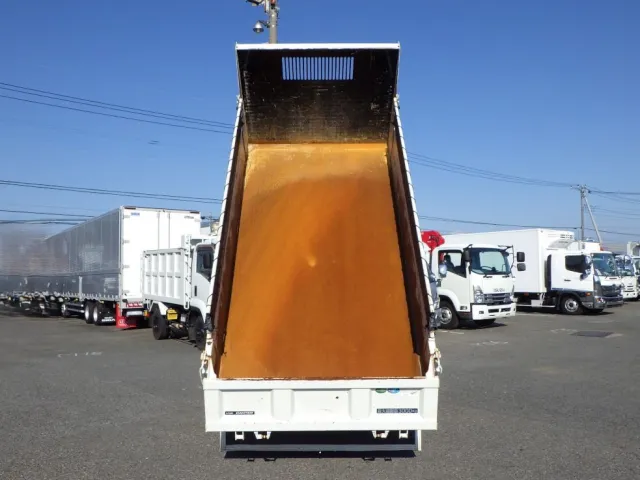 荷台全体の状態です。|三菱 キャンター 2RG-FBA60(2WD)の写真7