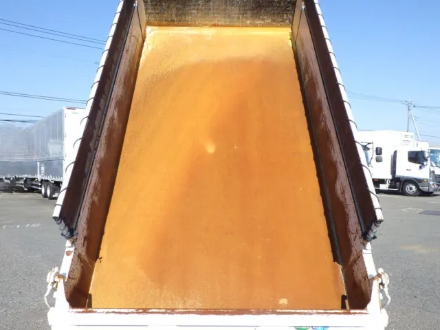 床の状態です。|三菱 キャンター 2RG-FBA60(2WD)の写真8