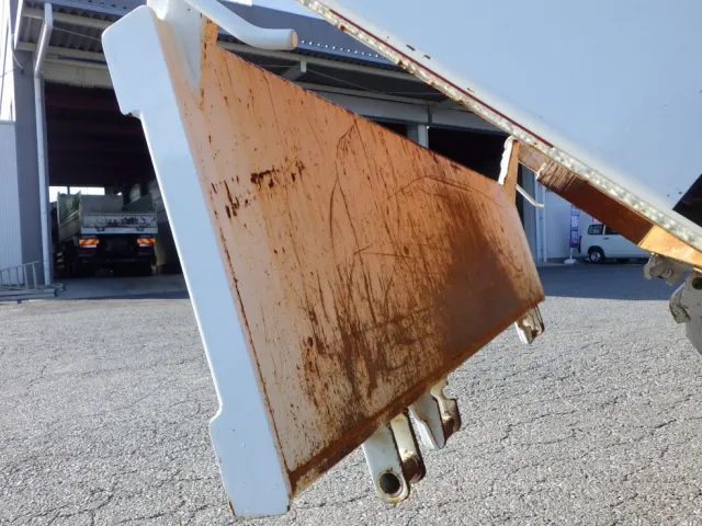 ゲート裏側の状態です。|三菱 キャンター 2RG-FBA60(2WD)の写真11